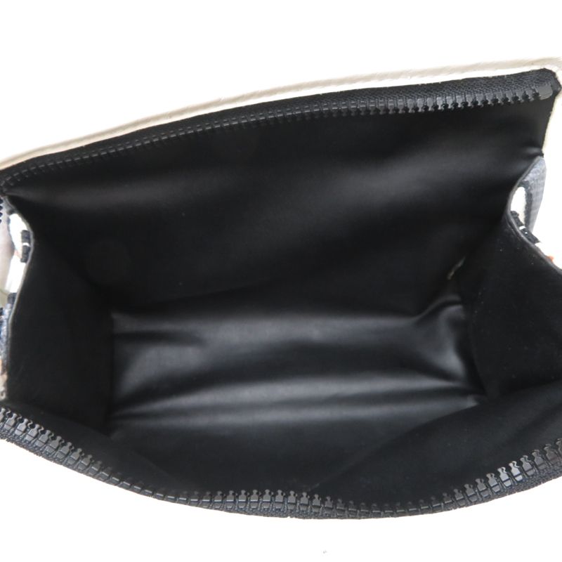 Chanel Pouch Blue — view 5