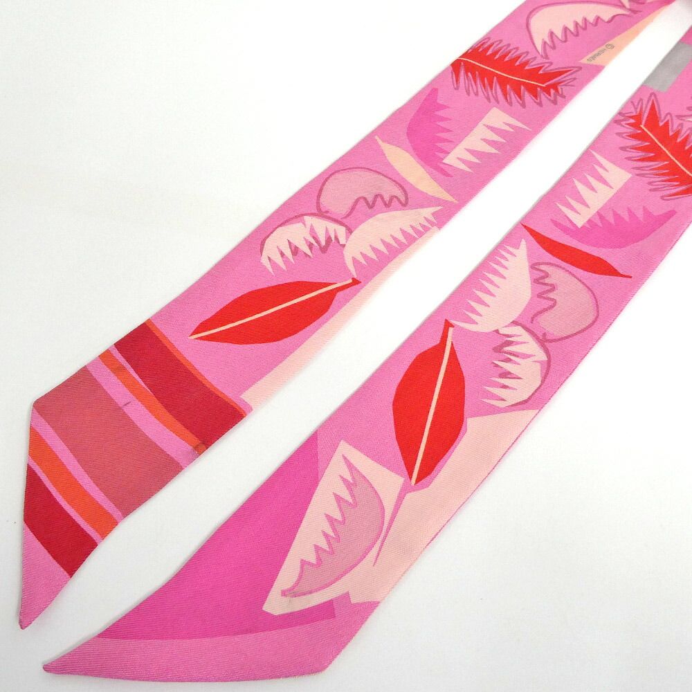 Hermes Tsuiri Pink Sea Surf and Fun Silk 100% Surfboard Pattern Scarf — view 3
