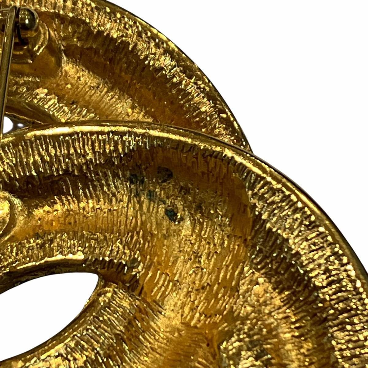 Chanel CC Logo Quilted Brooch — view 7