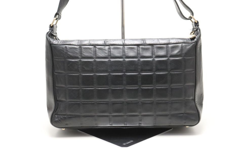 Chanel Chocolate Brown Jumbo CC Logo GD Shoulder — view 2