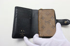 Louis Vuitton Monogram Giant Reverse Juliette Leather Bifold Wallet — view 4