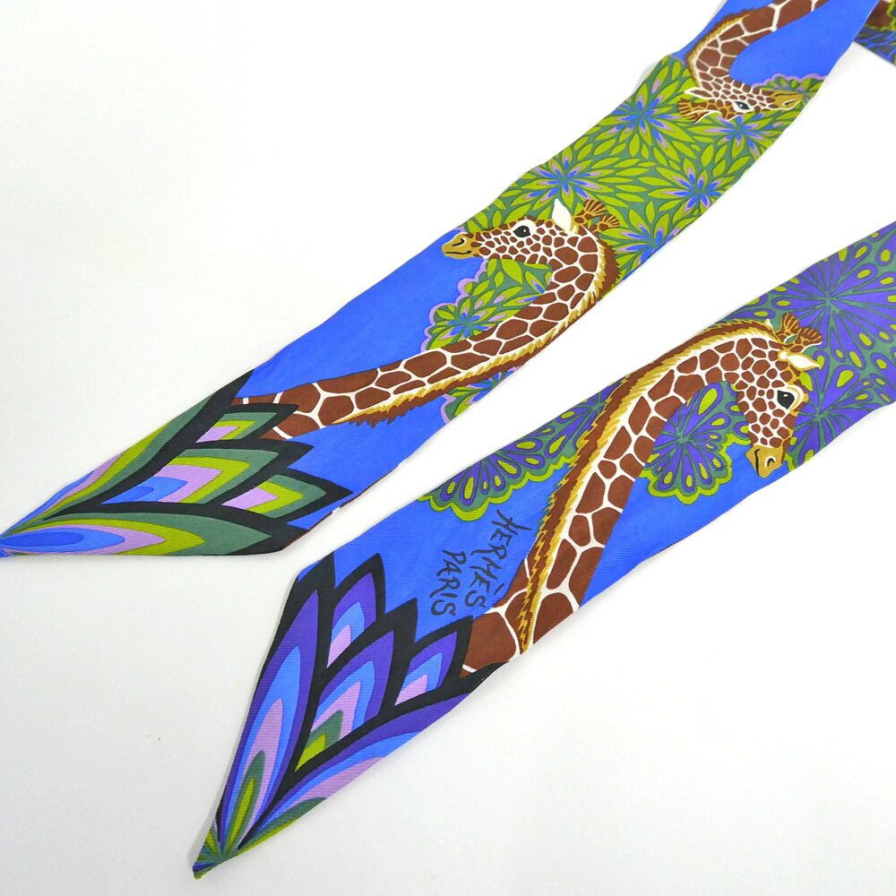 Hermes Twilly the Three Graces Mikami Silk 100% Blue Giraffe Pattern — view 3