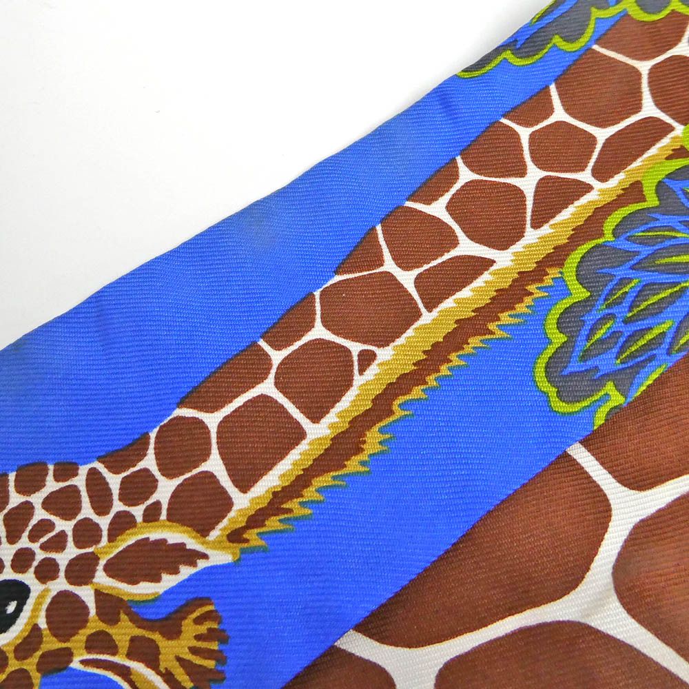 Hermes Twilly the Three Graces Mikami Silk 100% Blue Giraffe Pattern — view 6