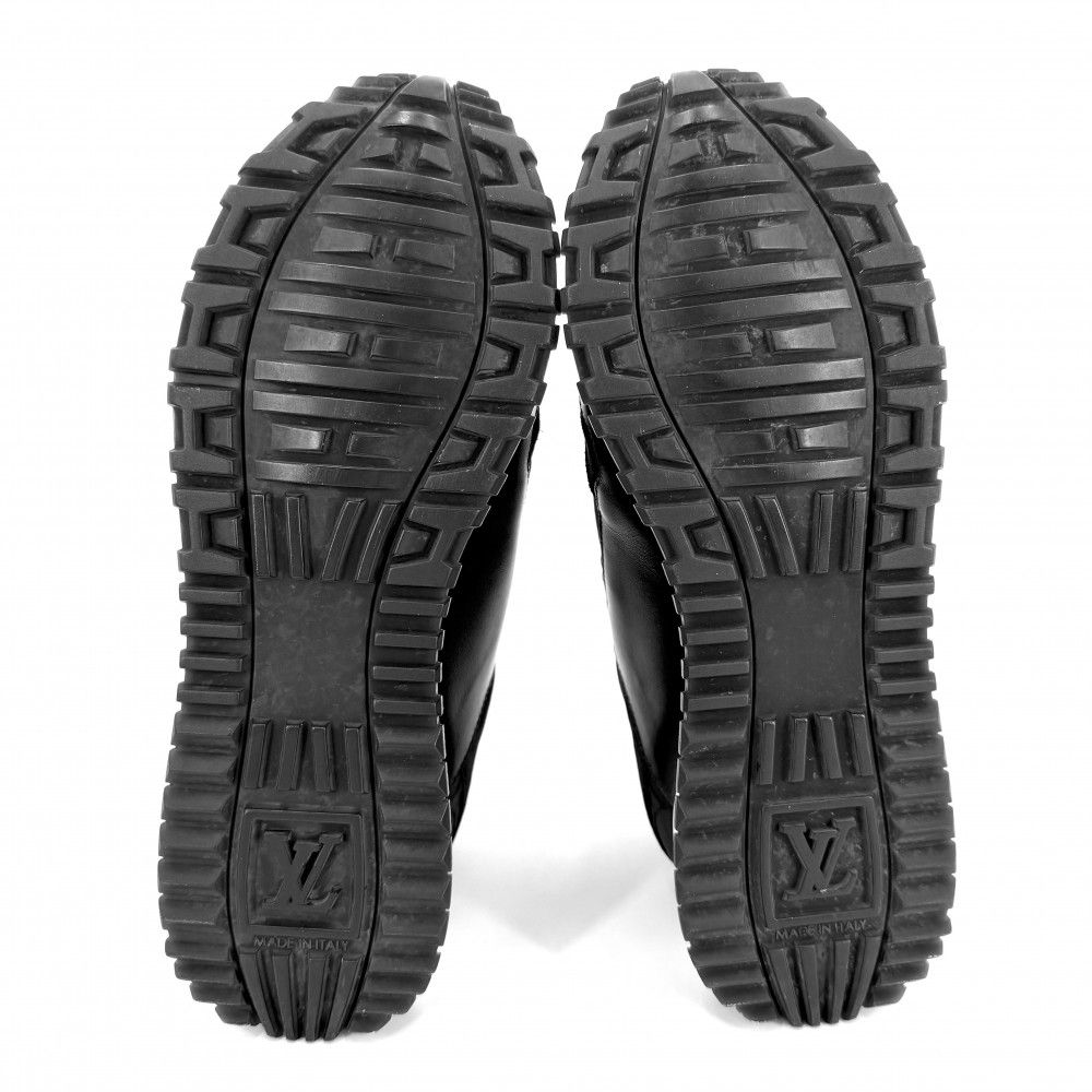 Louis Vuitton Sneakers Run Away Line Monogram 34.5 Shoes Black — view 5