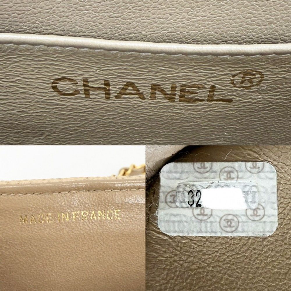 Chanel Shoulder Bag CC Logo Turnlock Crossbody Stitch Chez Blanc Caviar Leather — view 5