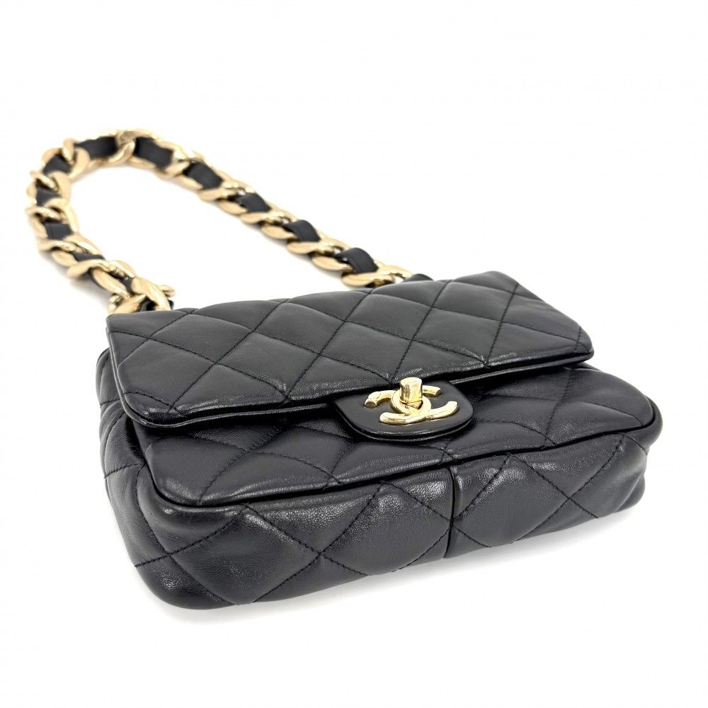 Chanel Shoulder Bag Quilted CC Logo Chain Leather Black Gold — view 3