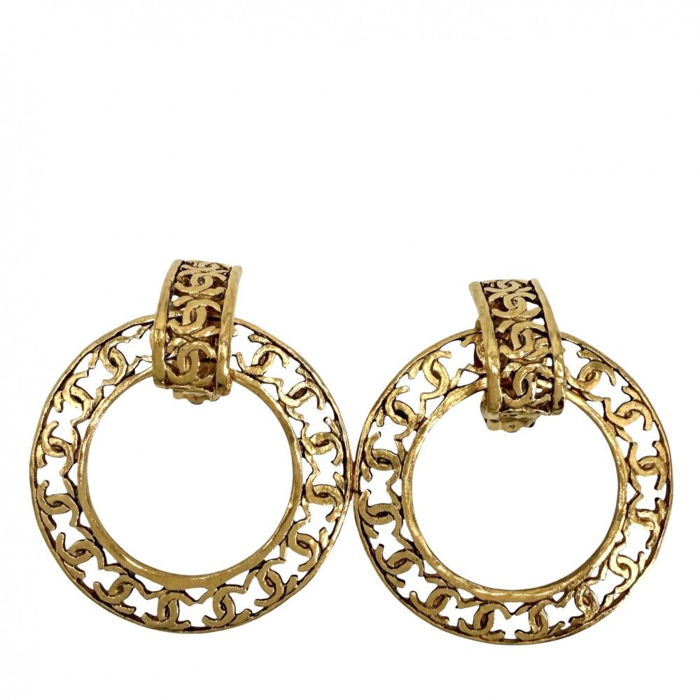 Chanel Earrings CC Logo Vintage Round 2 5 Gold