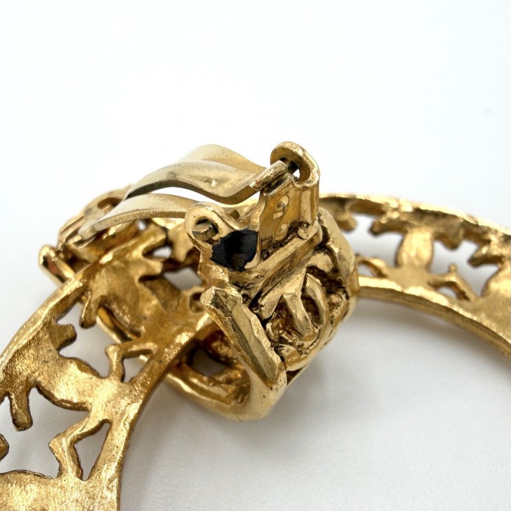 Chanel Earrings CC Logo Vintage Round 2 5 Gold — view 7