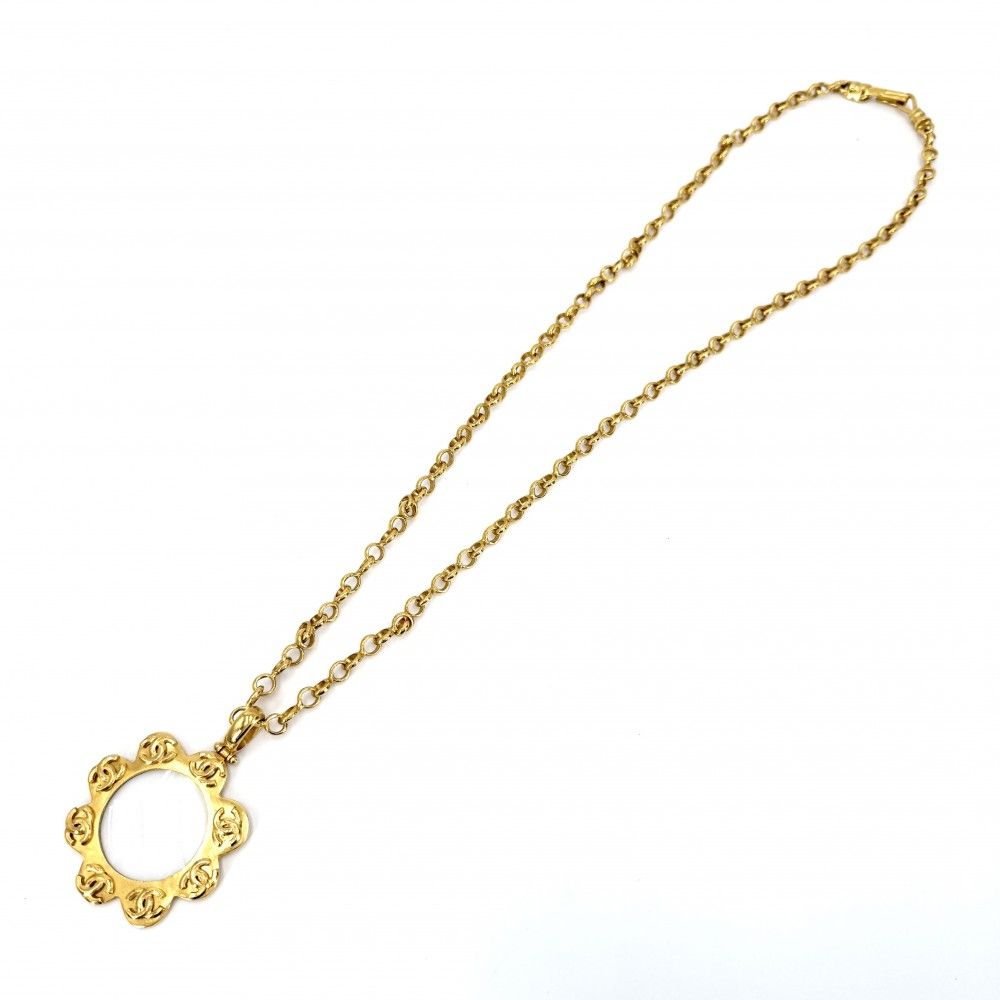 Chanel Necklace Long Pendant Loupe CC Logo Vintage — view 4