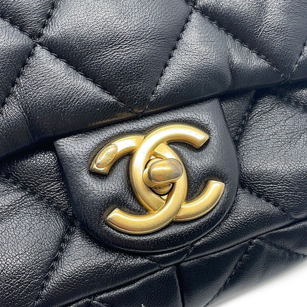 Chanel Chain Shoulder Bag Quilted CC Logo Leather Black — view 6