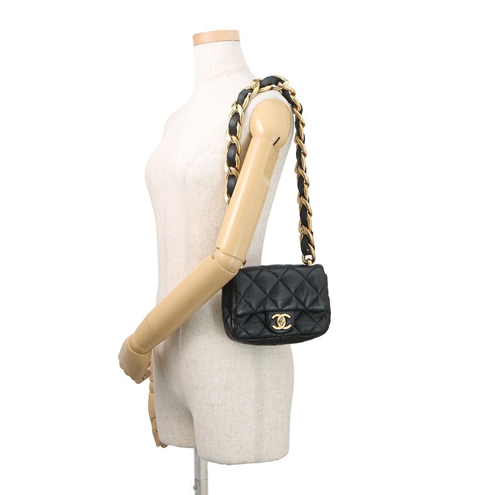 Chanel Chain Shoulder Bag Quilted CC Logo Leather Black — view 4