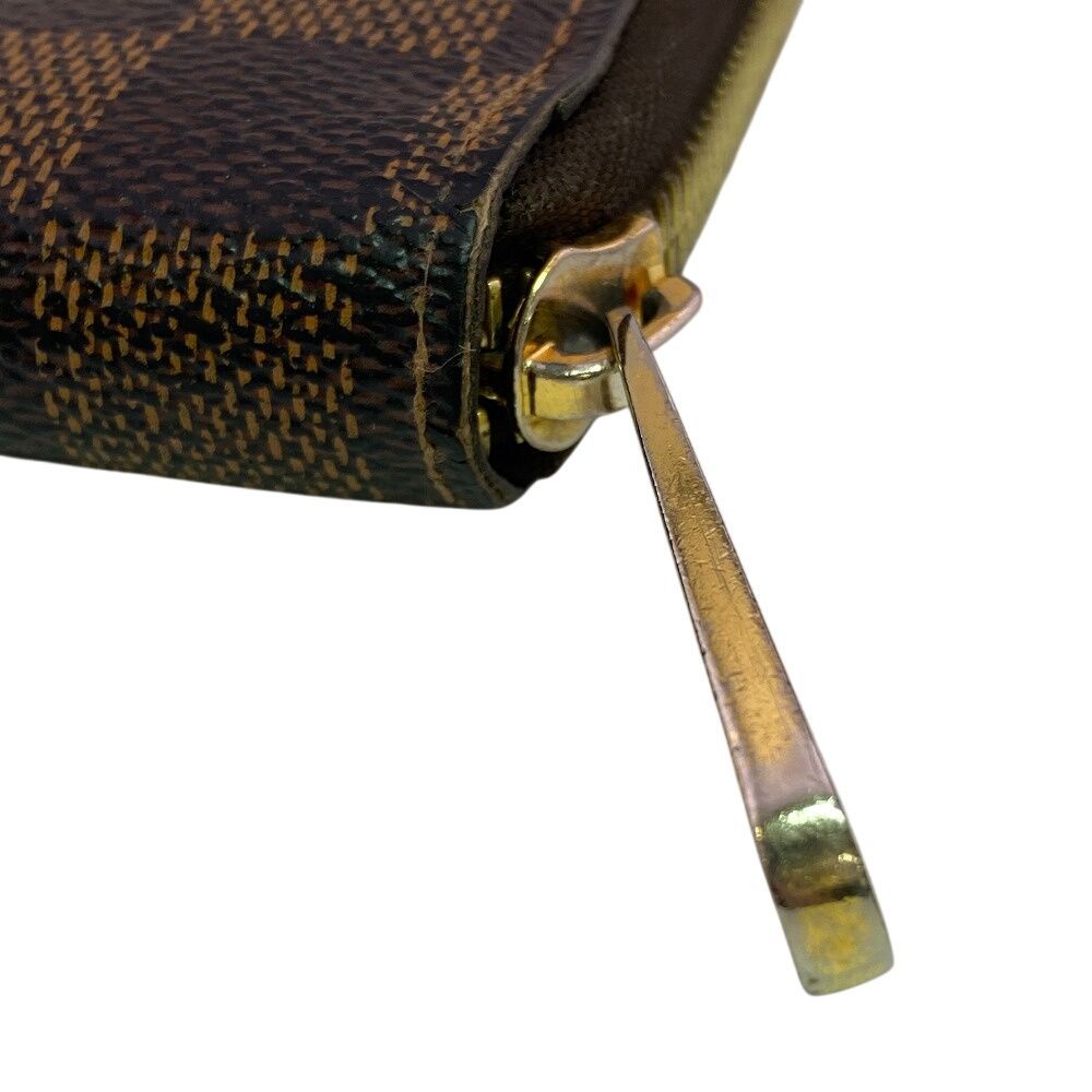 Louis Vuitton Round Zip Wallet Damier — view 4