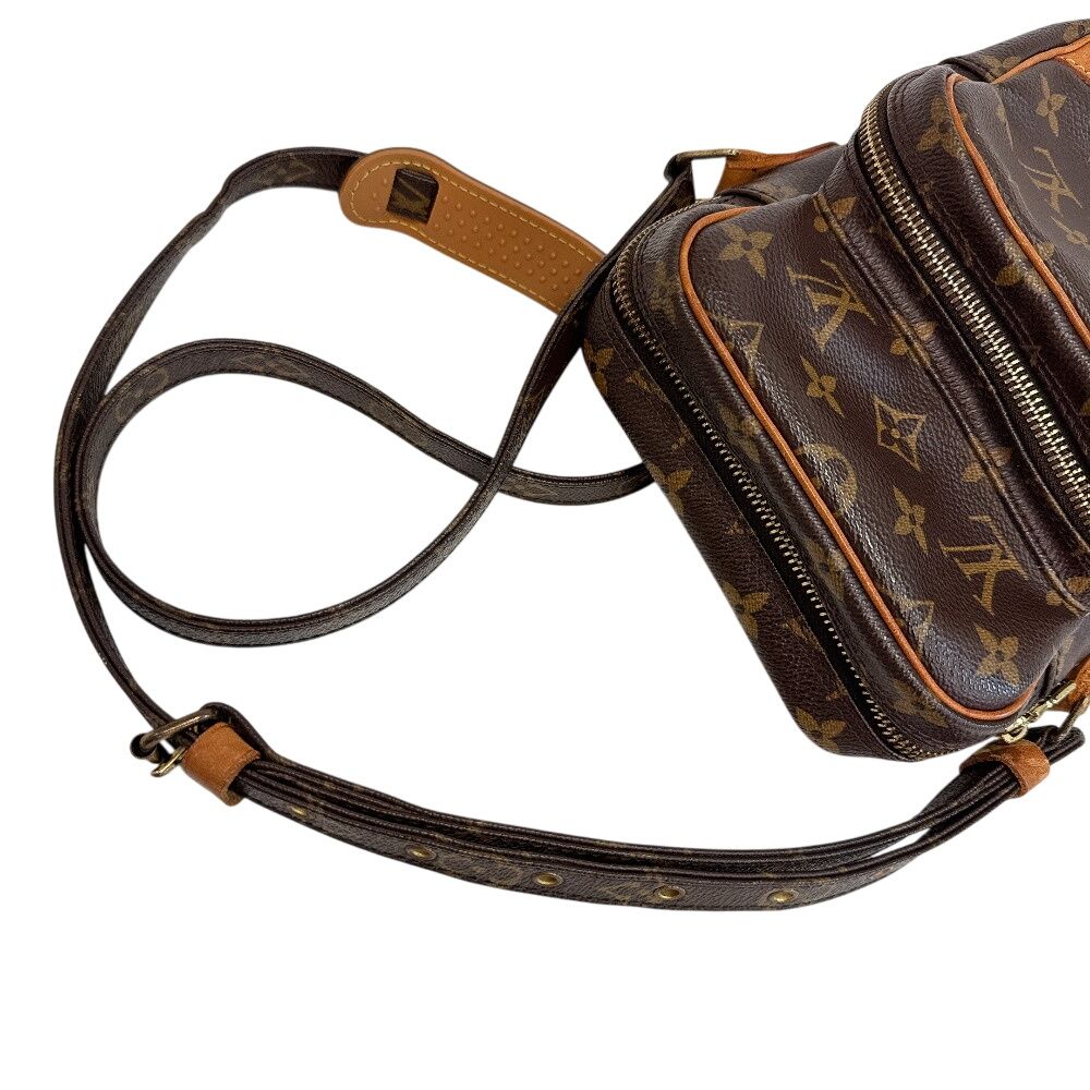 Louis Vuitton Pochette Crossbody Amazon Monogram Shoulder — view 3