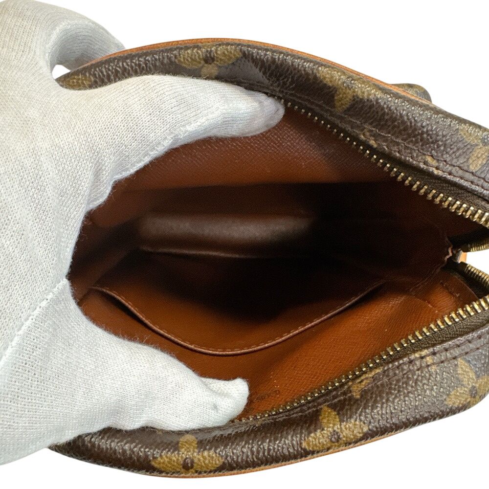 Louis Vuitton Pochette Crossbody Amazon Monogram Shoulder — view 7