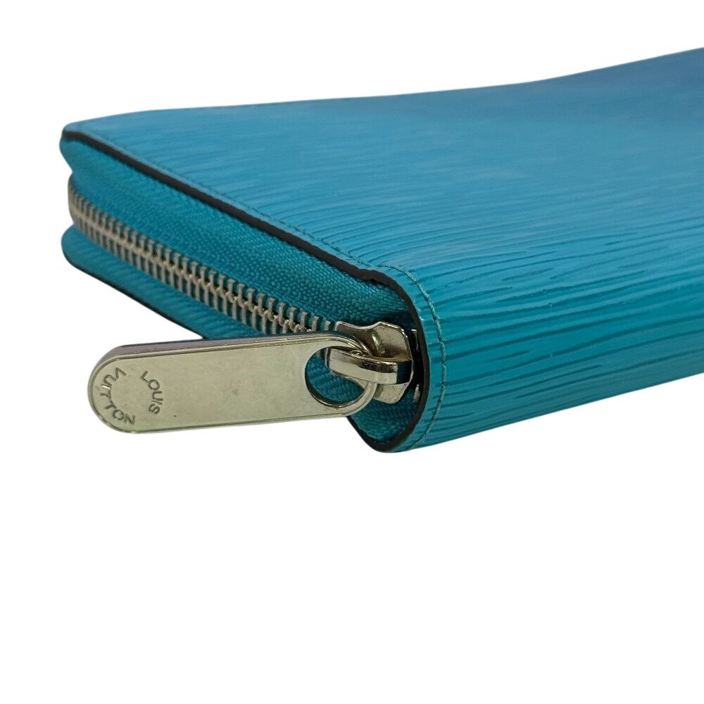 Louis Vuitton Zippy Wallet — view 3