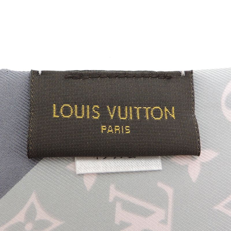 Louis Vuitton Scarf Gray — view 7