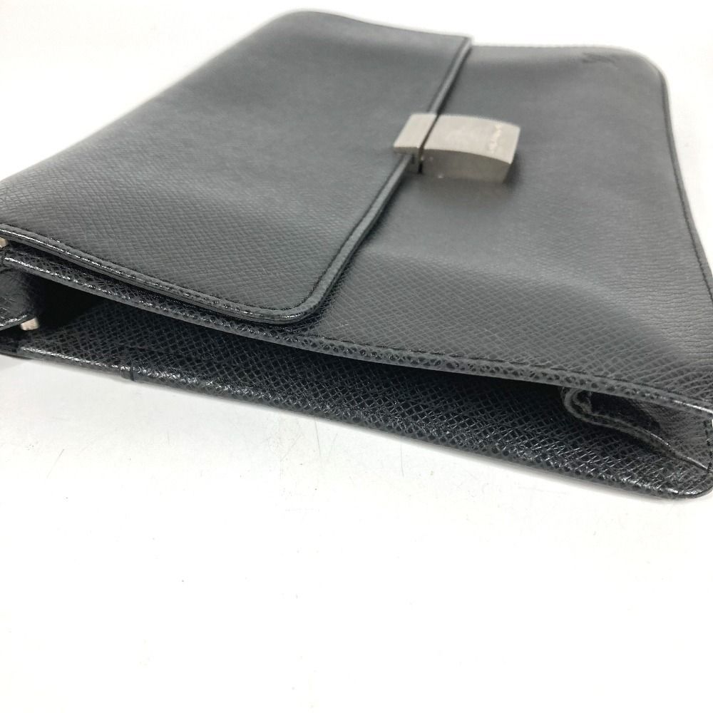 Louis Vuitton Second Bag Selenga Taiga Leather Ardoise Black — view 6