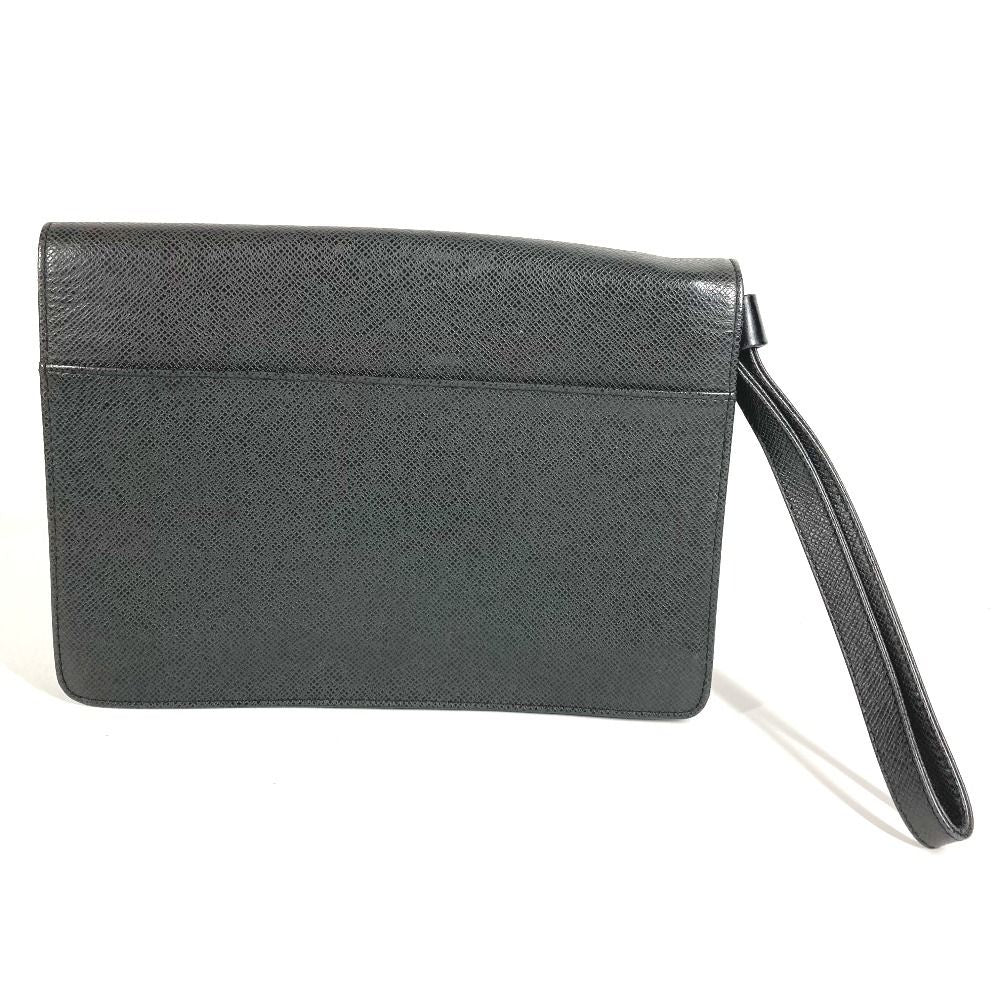 Louis Vuitton Second Bag Selenga Taiga Leather Ardoise Black — view 2