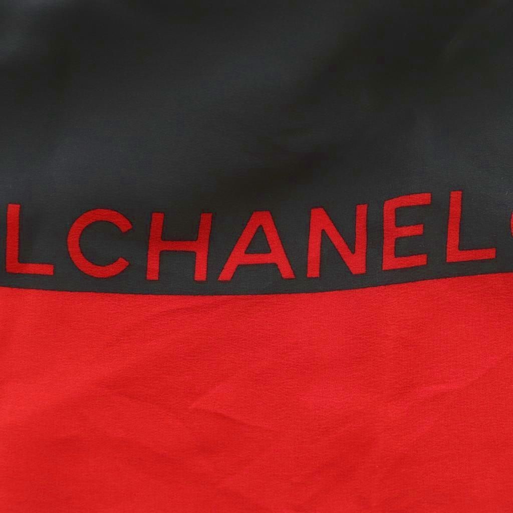 Chanel CC Logo Scarf All Over Silk Red Black — view 6