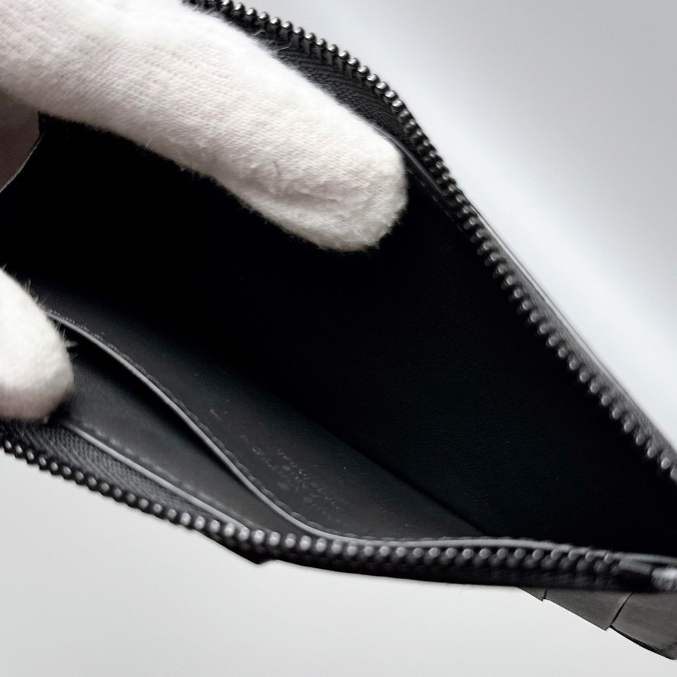 Louis Vuitton Monogram Eclipse Trunk Multi Card Holder — view 3