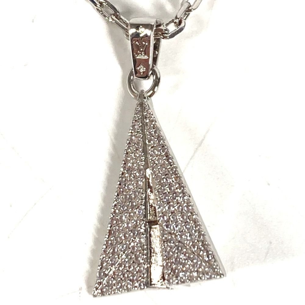 Louis Vuitton Pendant LV Pay Per Plane Metal Silver