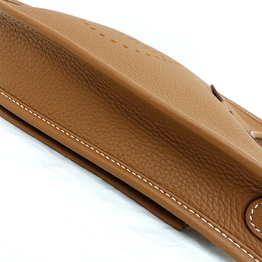 Hermes Bag Evelyne 3 23 Gold GD Taurillon Clemence — view 4