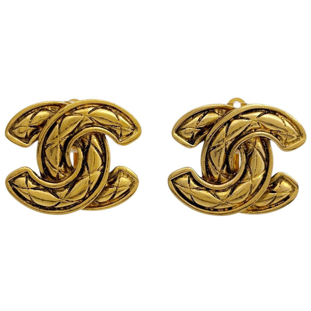 Chanel CC Logo Earrings Quilted Gold Plated