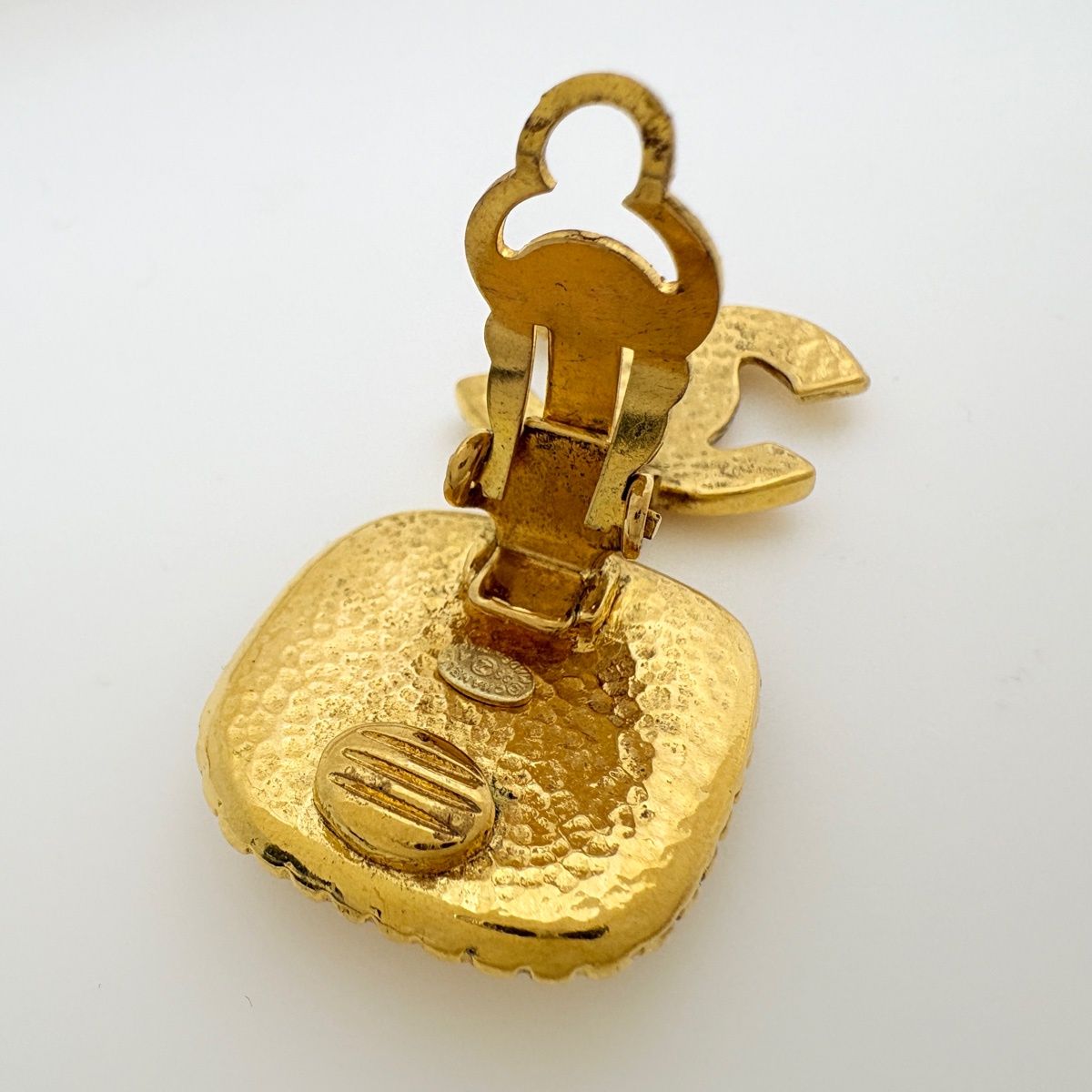 Chanel CC Logo Color Stone Earrings Swing Gripoix Gold Plated — view 3
