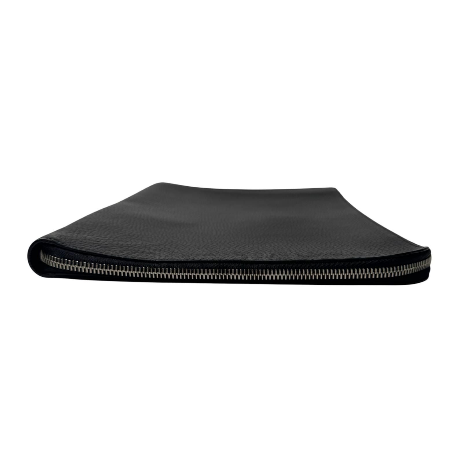 Louis Vuitton Clutch Taurillon Leather Pochette Jour — view 4