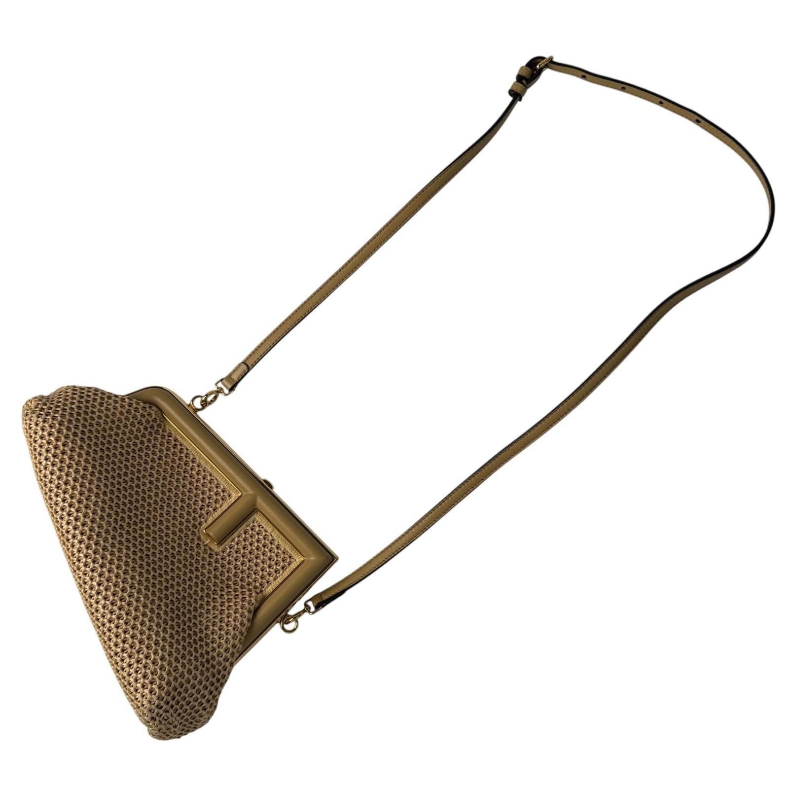 Fendi Fast Small Clutch 2-Way Shoulder Bag Raffia — view 2