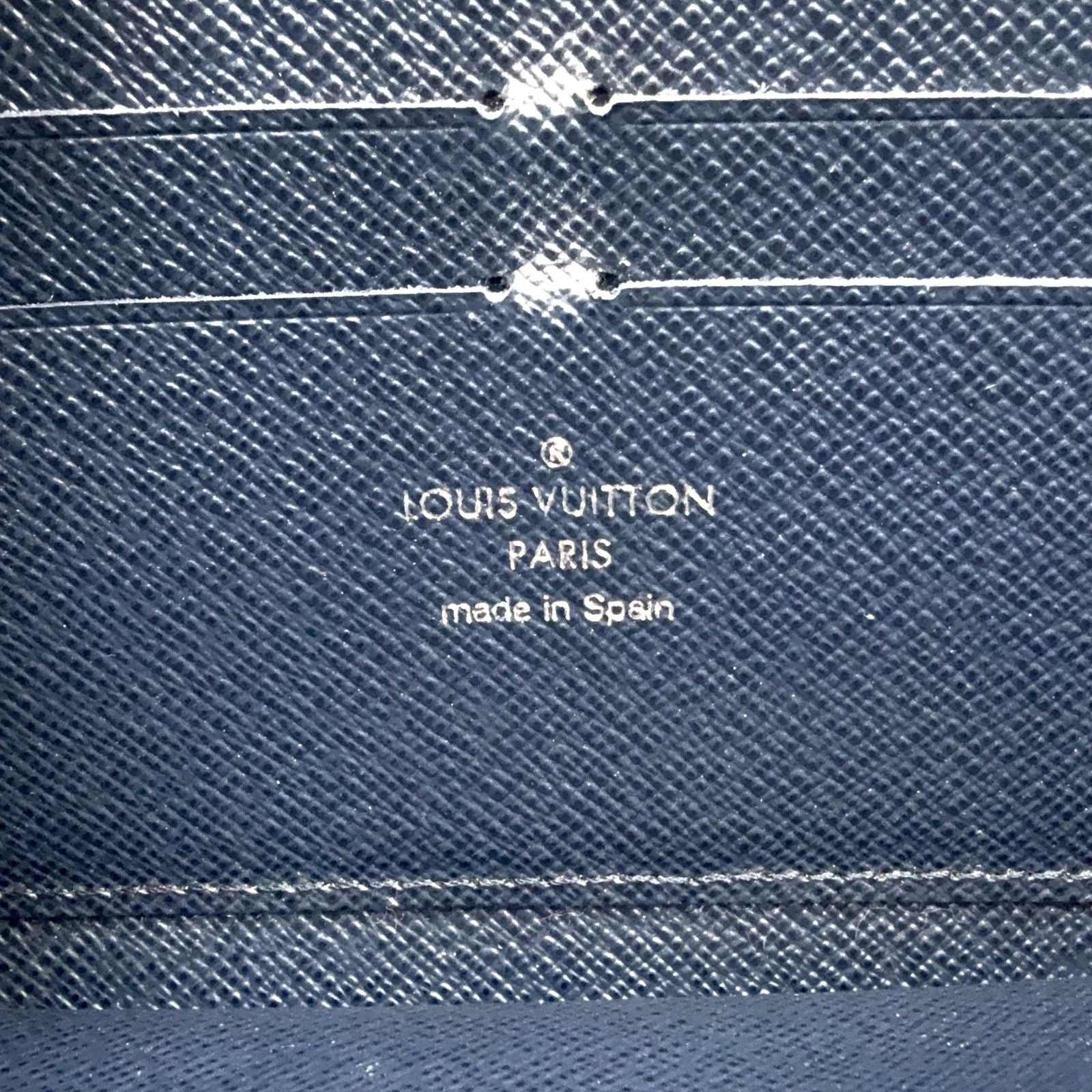 Louis Vuitton Zippy Wallet Epi Leather Blue Zip Around Silver — view 4