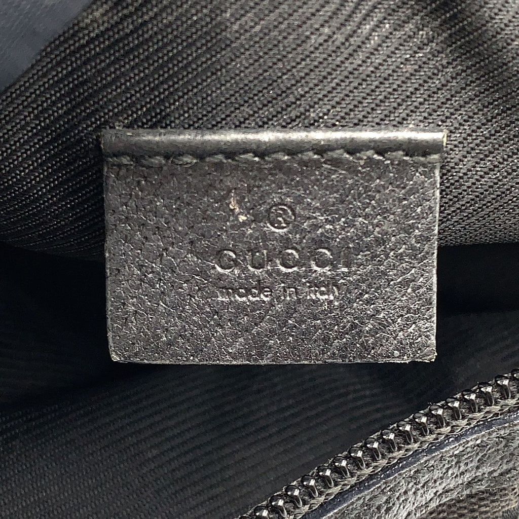 Gucci GG Pattern Leather Canvas Black Pouch Silver — view 4