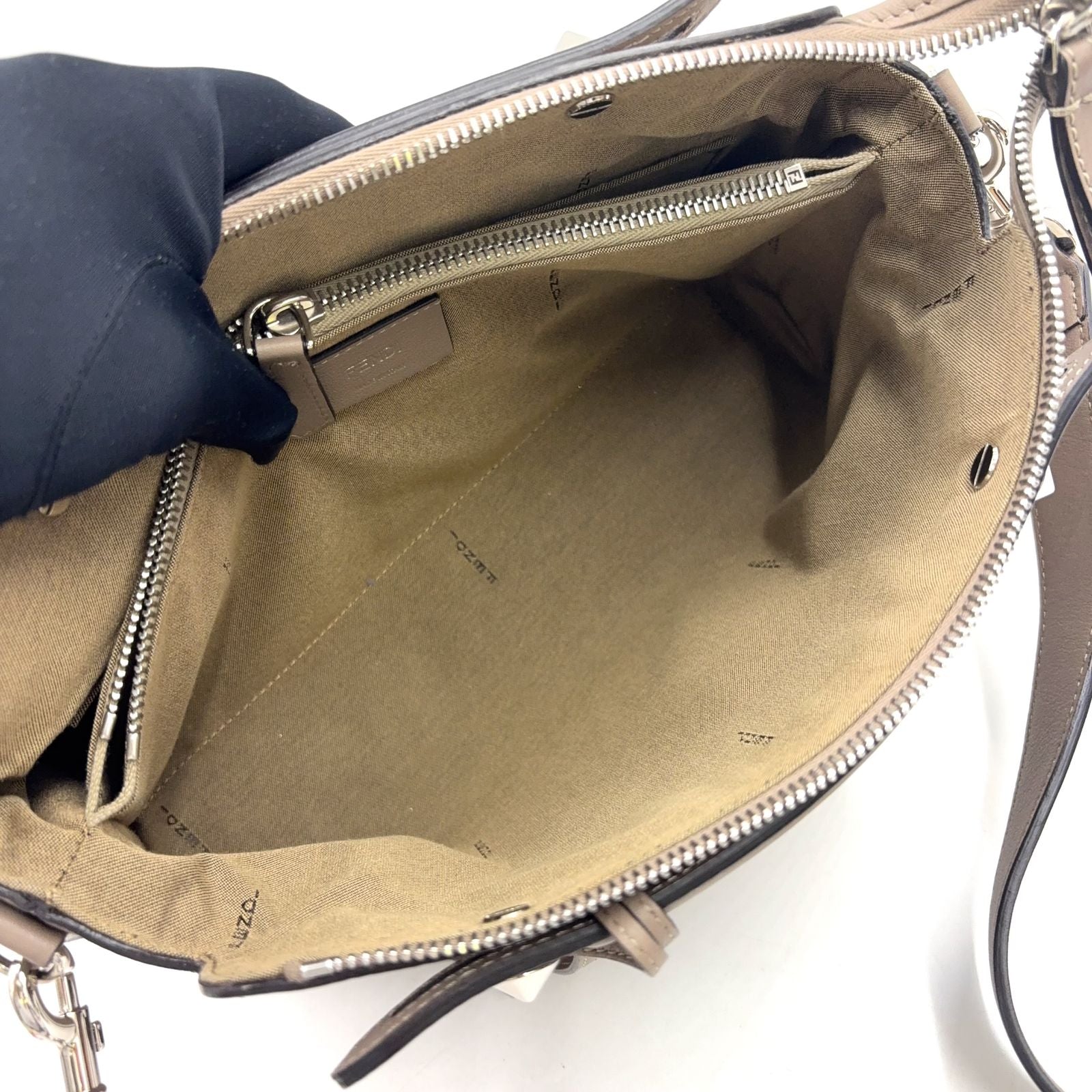 Fendi by the Way 2-Way Shoulder Leather Beige Handbag Silver — view 7