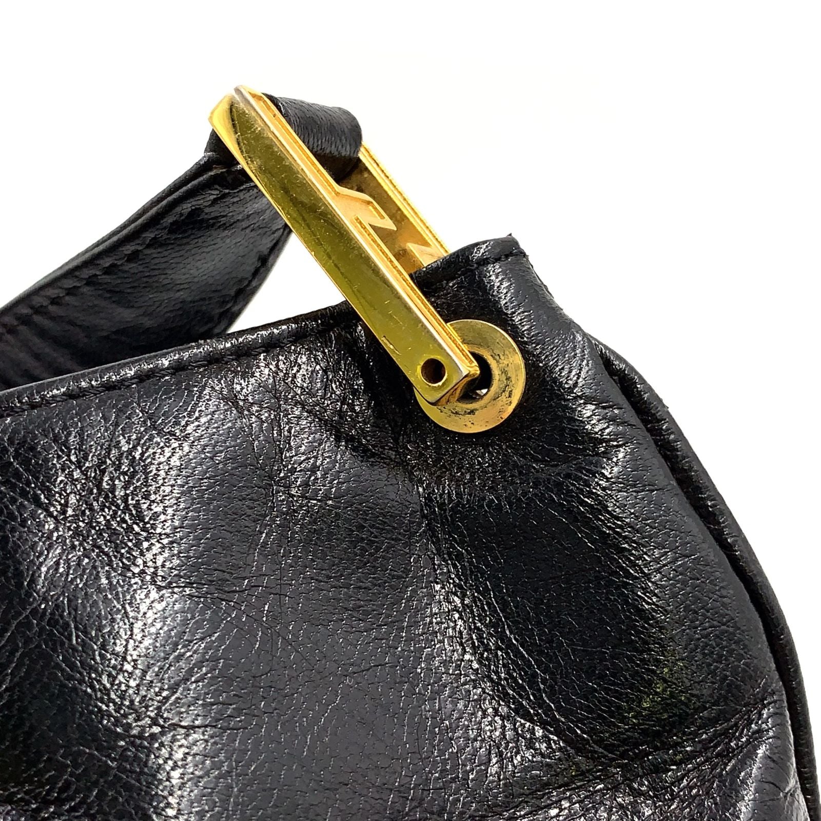 Fendi FF Logo Leather Black Shoulder Bag Gold — view 9