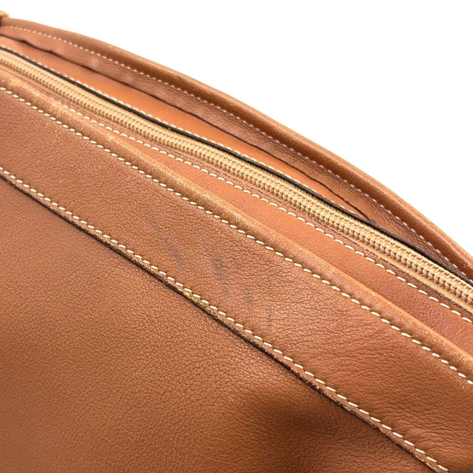 Loewe Anton Calf Light Brown Shoulder Bag Gold — view 7