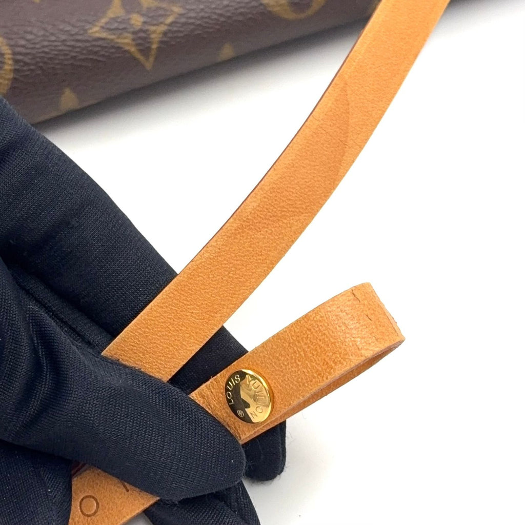 Louis Vuitton Pochette Twin PM Monogram XS Leather Brown Light Shoulder Bag Gold — view 7