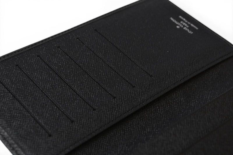 Louis Vuitton / Wallet — view 6