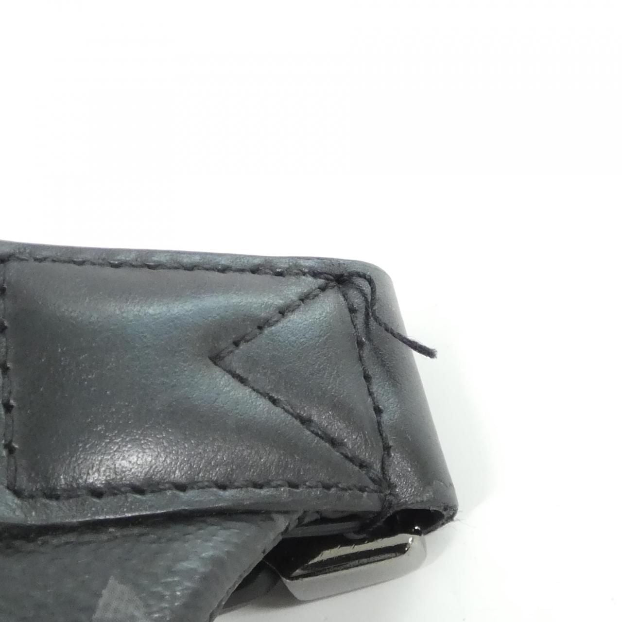 Louis Vuitton Monogram Eclipse Discovery Bum — view 6