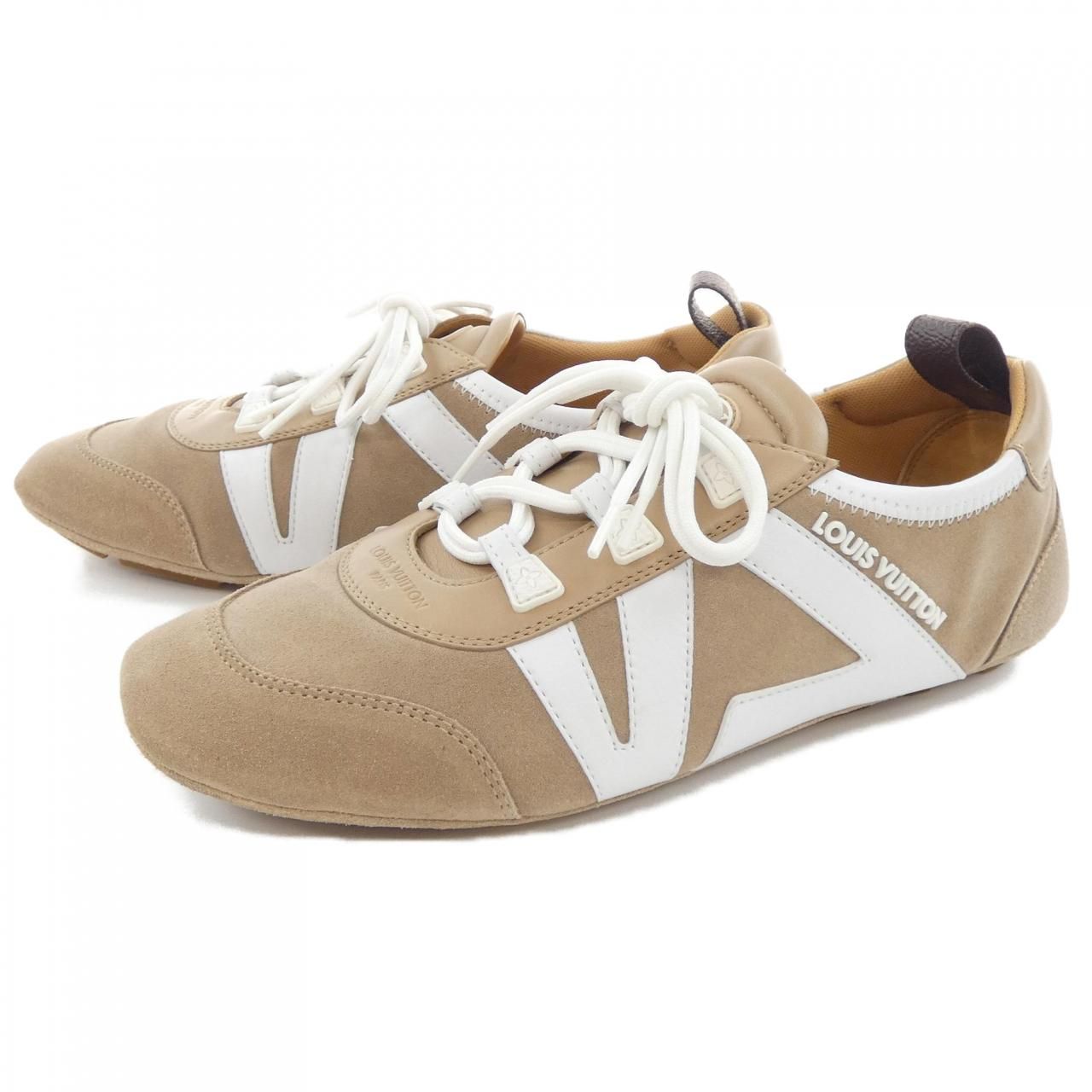 Louis Vuitton LV Sneakers — view 3