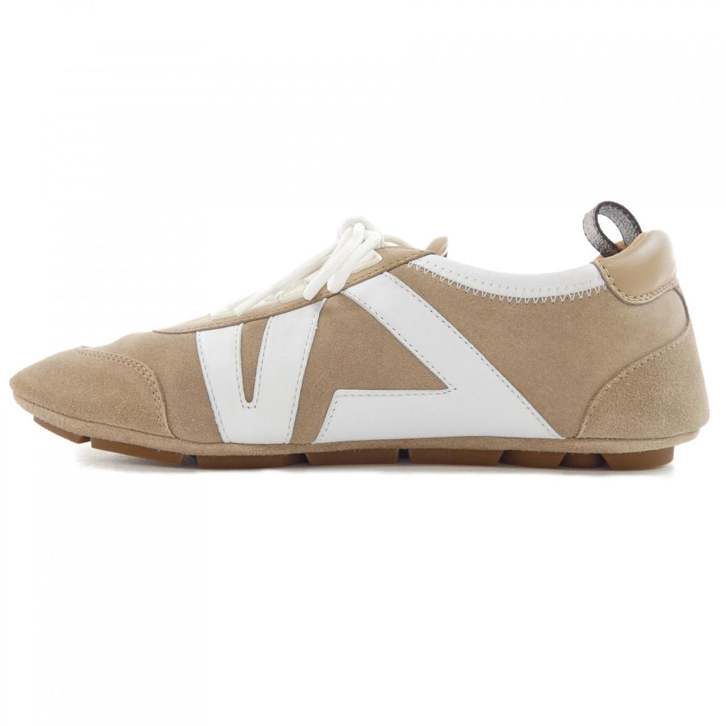 Louis Vuitton LV Sneakers — view 2