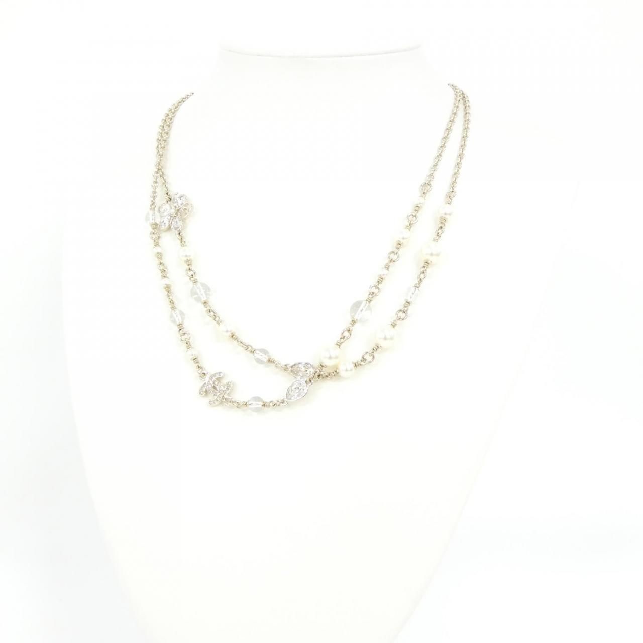 Chanel Necklace Gold — view 8