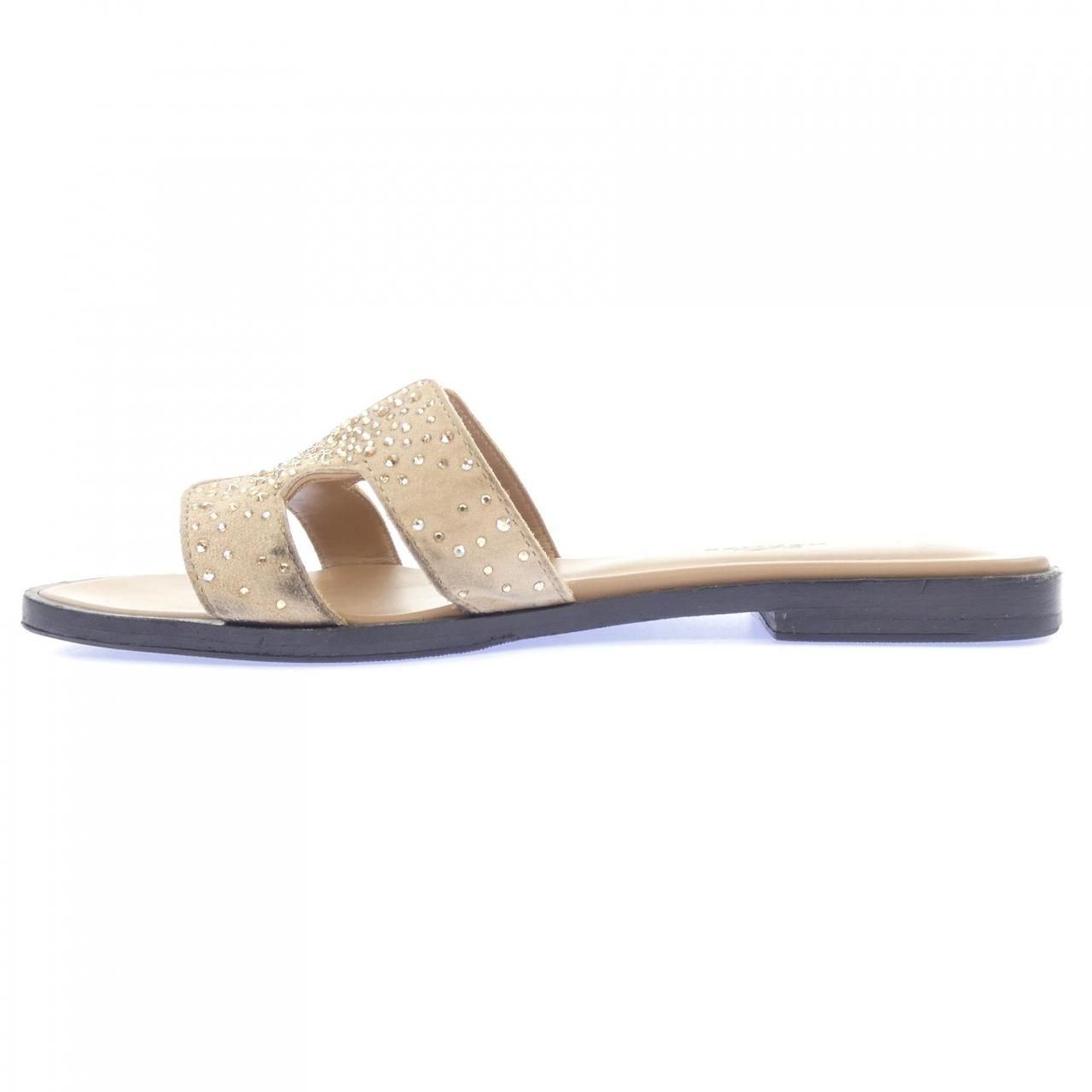 Hermes Oran Sandals Beige — view 2