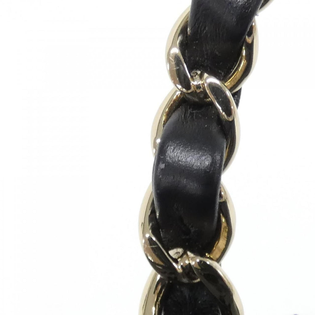 Chanel Bag Handbag Black — view 6