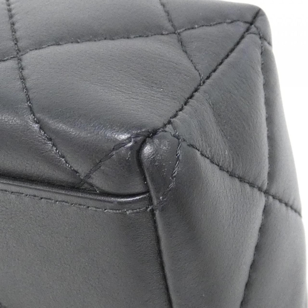 Chanel Bag Handbag Black — view 3