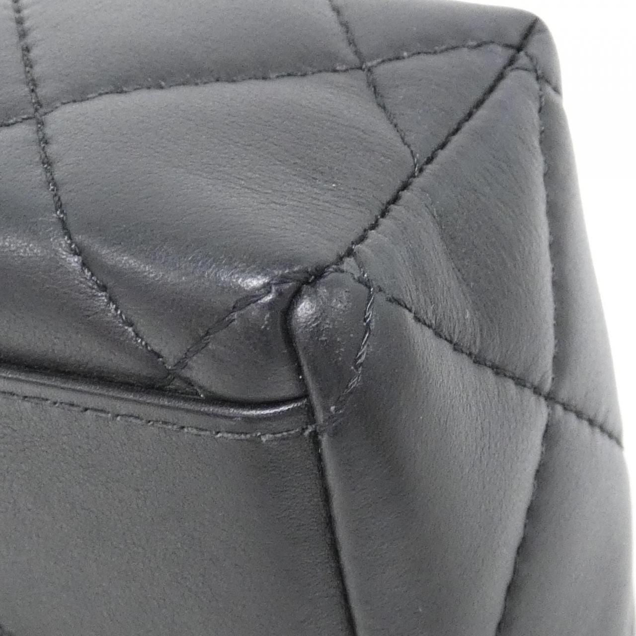 Chanel Bag Handbag Black — view 3