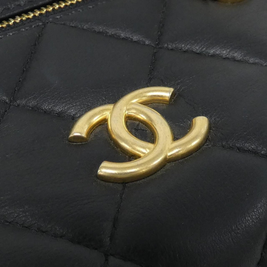 Chanel Bag Handbag Black — view 6