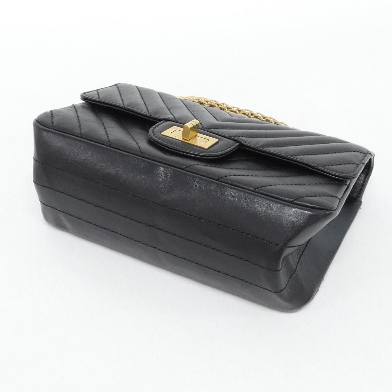 Chanel Shoulder Bag Black — view 3