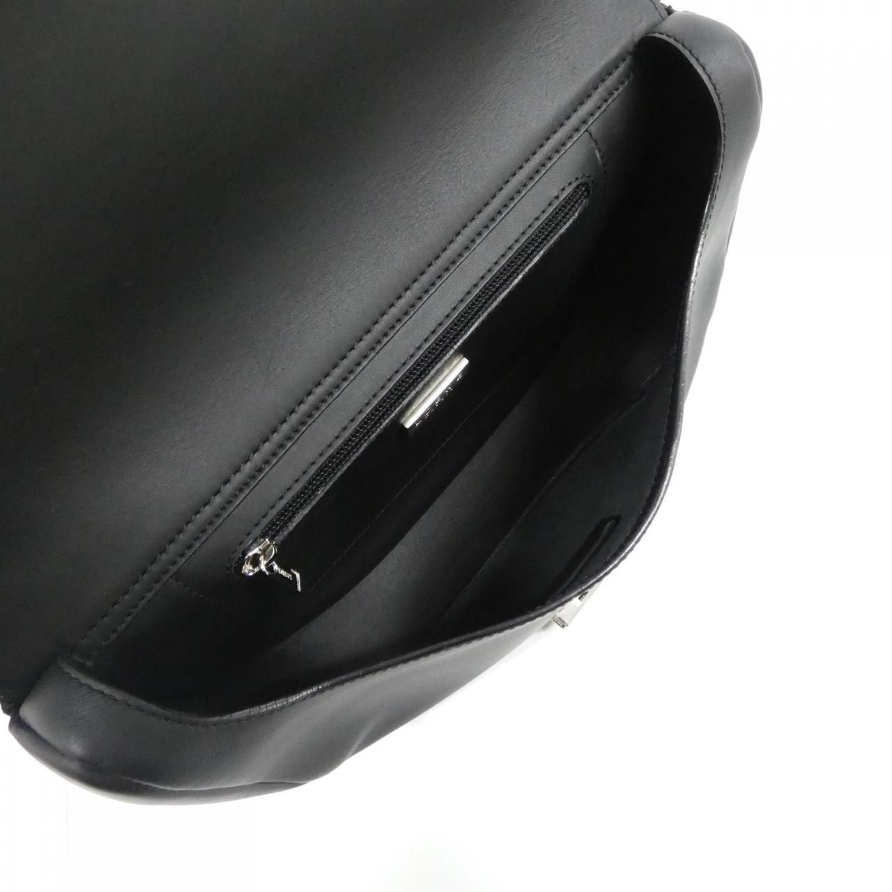 Loewe Vintage Shoulder — view 8