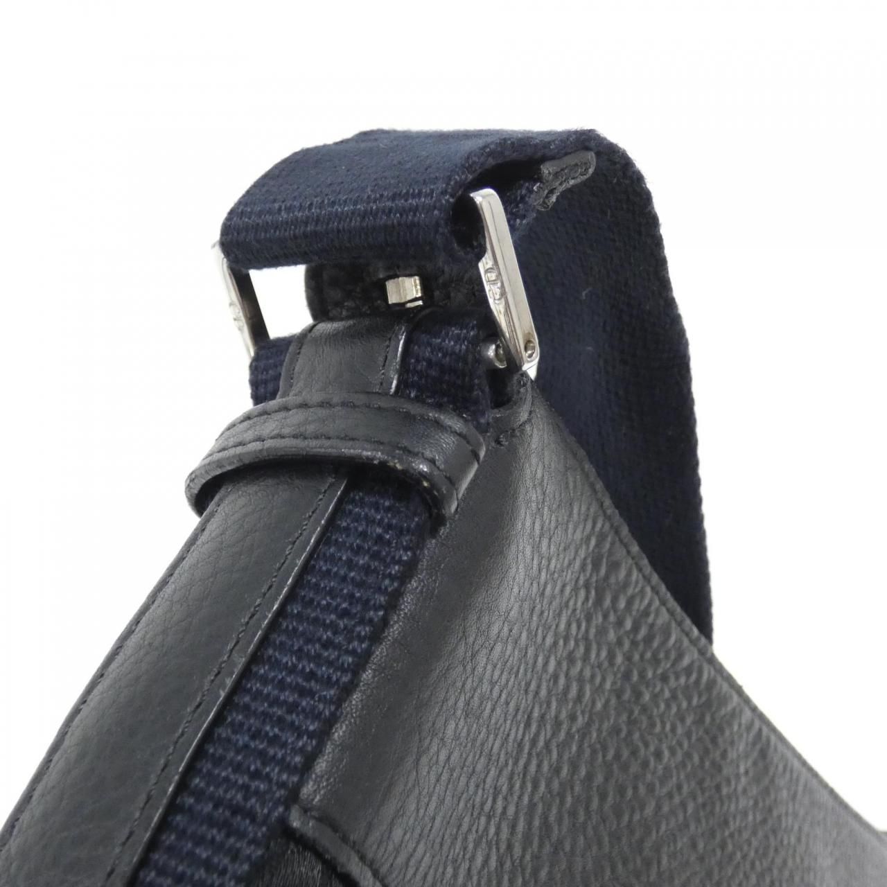 Dior Vintage Shoulder — view 4