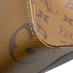 Louis Vuitton Monogram Reverse On The Go PM Giant Red 2-Way Tote — view 9